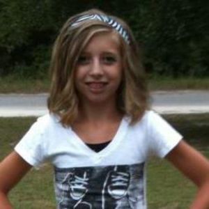 Meet your Posher, Stacy