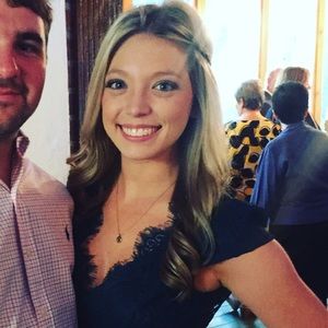 Meet your Posher, Brooke