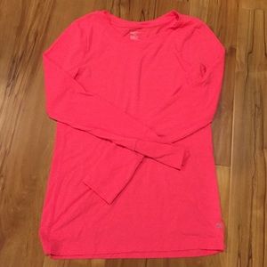 Hot pink Gap workout top