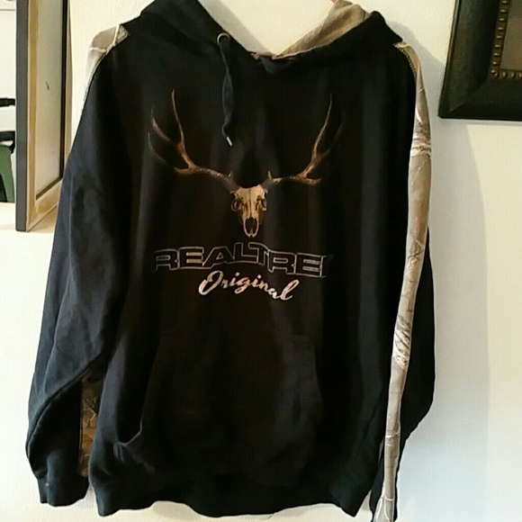 Realtree cammo hoodie