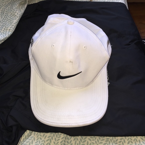 Nike golf hat