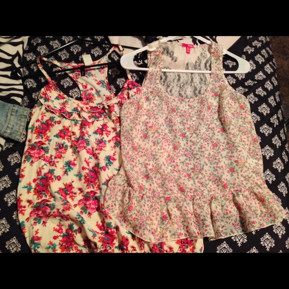 Cute floral tank tops!