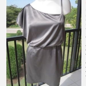 Jessica Simpson Dresses - Jessica Simpson One Shoulder Satin Cocktail Dress Jessica Simpson Dresses - Jessica Simpson One Shoulder Satin Cocktail Dress