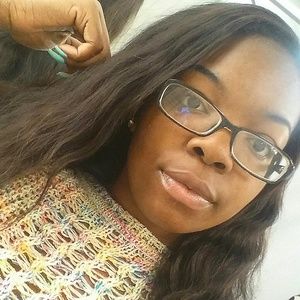 Meet your Posher, Lilly