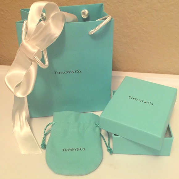 Tiffany & Co. Gift Box