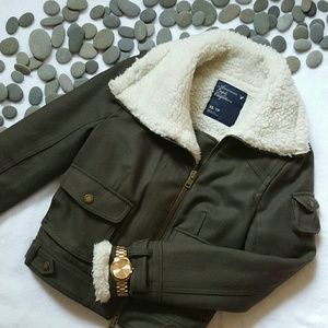 🍍🍍HP AMERICAN EAGLE bomber jacket