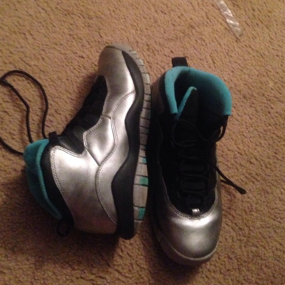 air jordan lady liberty - Picture 2 of 3