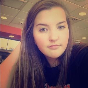 Meet your Posher, Ally