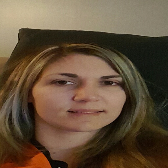 Meet your Posher, Lori