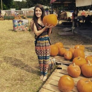 Meet your Posher, Natalie