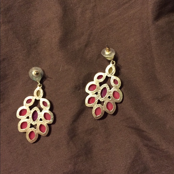 Multi-colored dangle earrings - Picture 2 of 2
