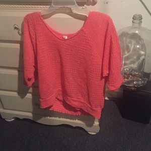 Shirt with back slit