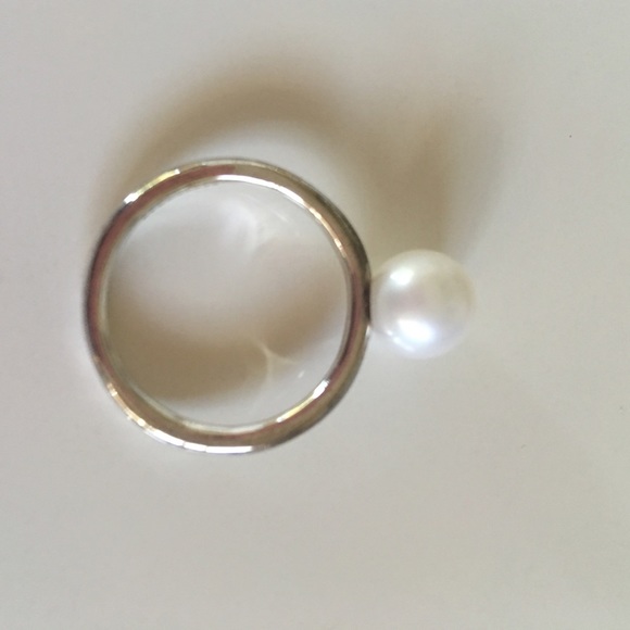 Trollbeads pearl ring size 7