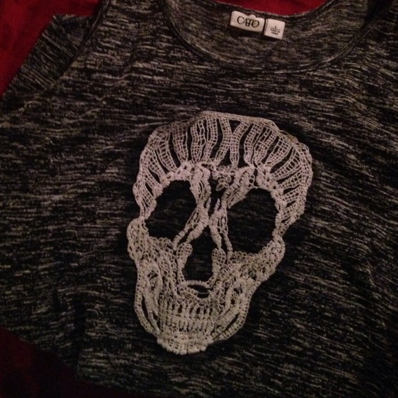 Skull tank top size large