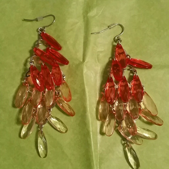 Chandler earrings - Picture 1 of 1