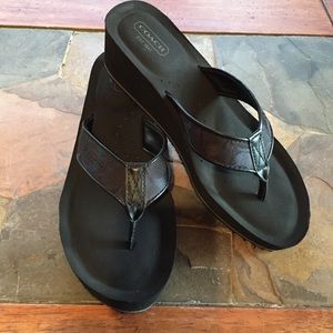 Coach Jaicee Signature Wedge Flip Flops, size 8
