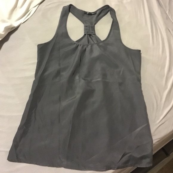 🔺SOLD🔺 Racer back tank top. - Picture 3 of 4