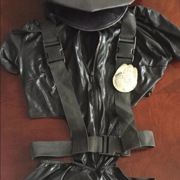 Leg Avenue Sexy Police Halloween Costume, Medium!