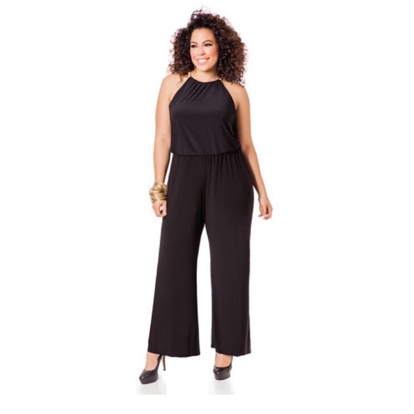 Halter jumpsuit *I take offers ☺️