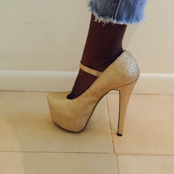 Fun gold heels