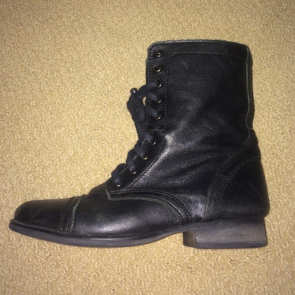 combat boot - Picture 3 of 3