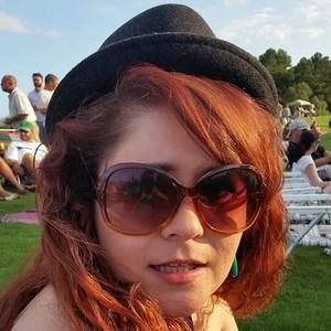 Meet your Posher, Lindy