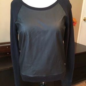 Victoria's Secret Sweater 💕