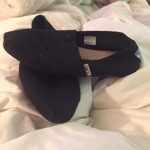 Black new toms