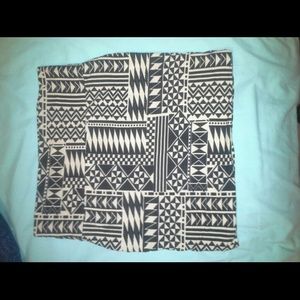 Aztec black and white mini skirt