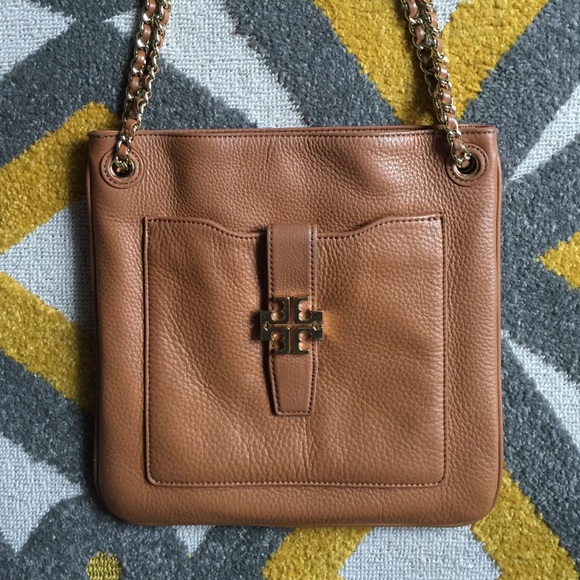 Tory Burch Handbags - Tory Burch cognac cross body bag