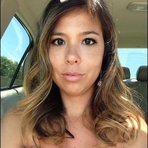 Meet your Posher, Candice