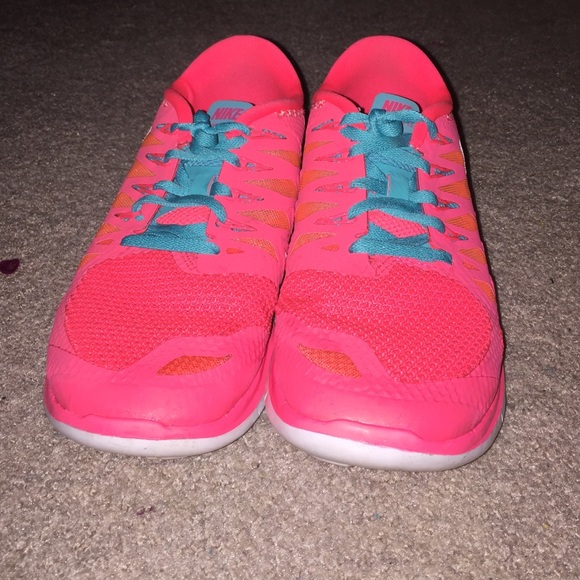 NIKE Free 5.0 - Picture 2 of 4