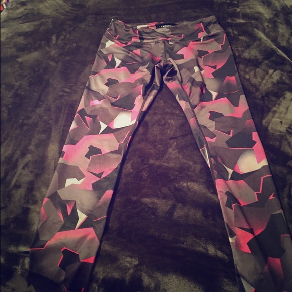 Workout pants