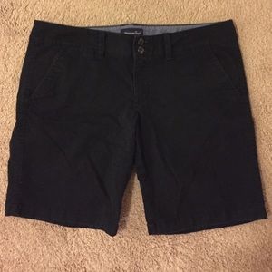 Black American Eagle bermuda shorts size 10