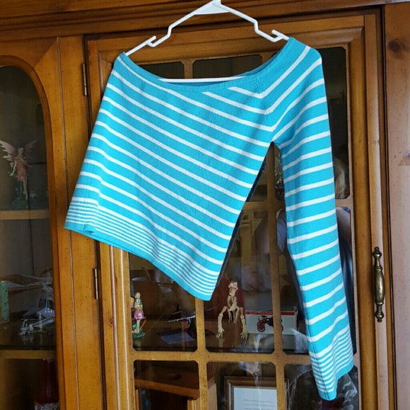Wet seal one shoulder shirt