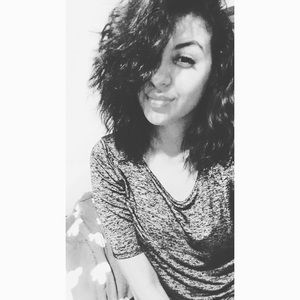 Meet your Posher, Gabriela