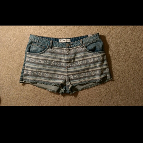 Denim shorts!