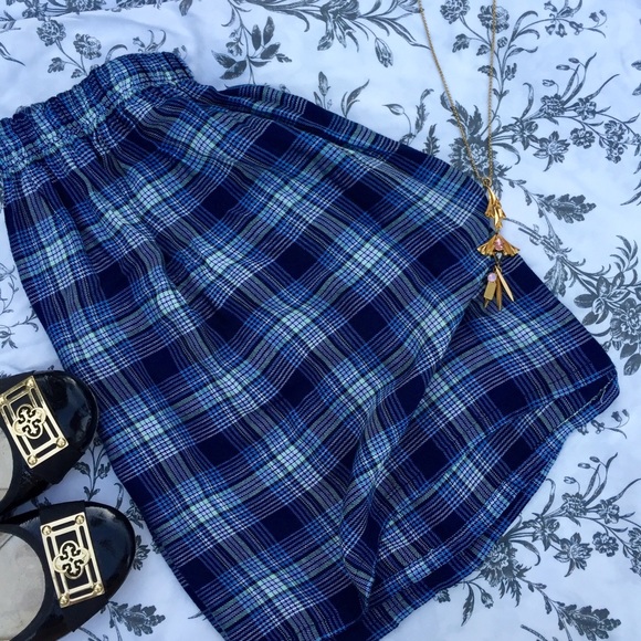 Plaid skirt
