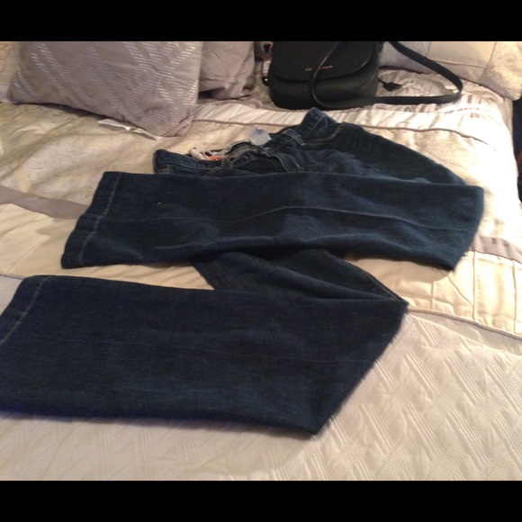 Jeans - Picture 2 of 3