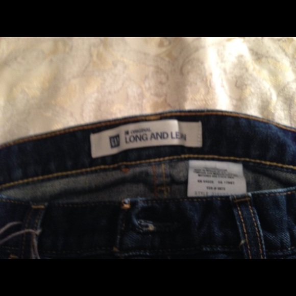 Jeans - Picture 3 of 3