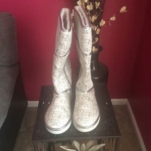 Coach signature boots