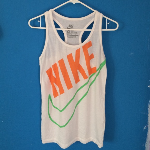 Nike workout tank