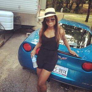 Meet your Posher, Toni