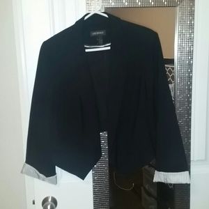 Black Crop Blazer