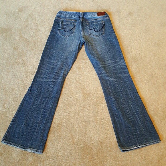 Express Distressed Jeans - Picture 2 of 4