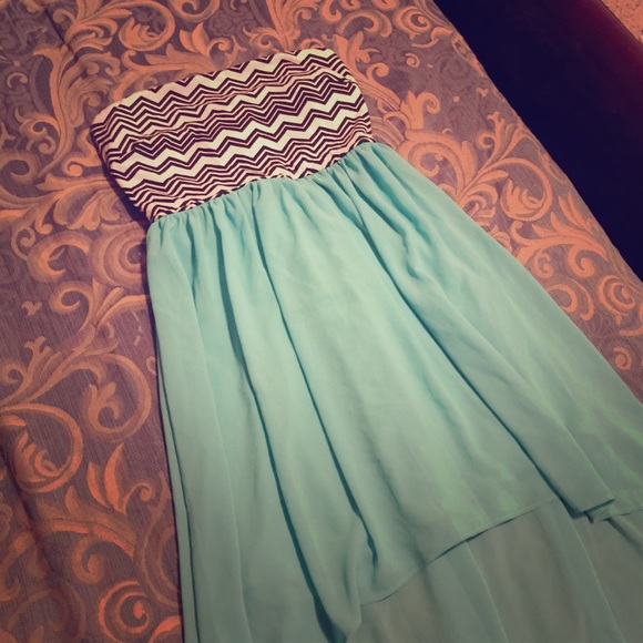 Medium Strapless Dress