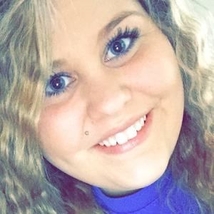 Meet your Posher, Nickia