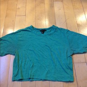Cute green crop top t-shirt