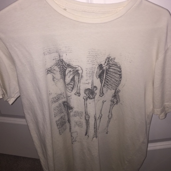 Brandy Melville tee shirt!