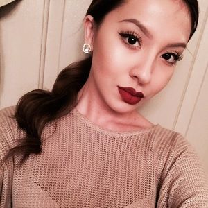 Meet your Posher, Carolina